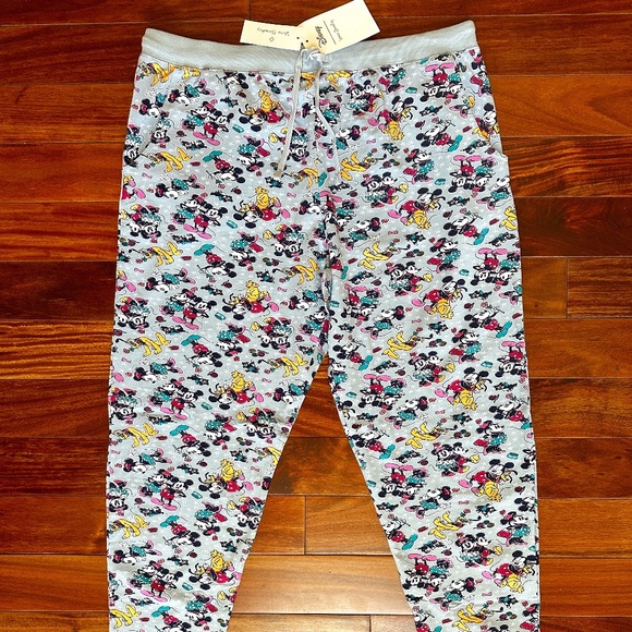 VERA BRADLEY DISNEY BANDED JOGGER PAJAMA PANTS:NWT MICKEY MOUSE FAMILY FUN (M) - Picture 1 of 12